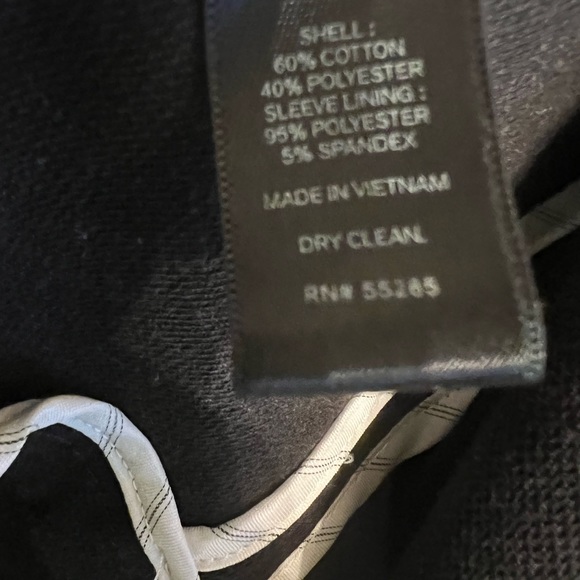 Express Blazer - Picture 3 of 3